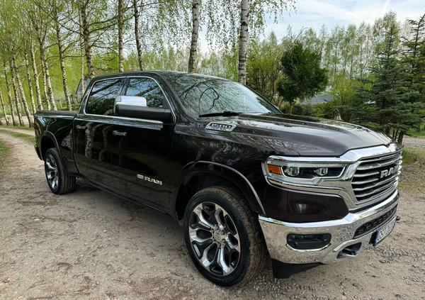Dodge RAM cena 244000 przebieg: 49000, rok produkcji 2018 z Niemcza małe 137